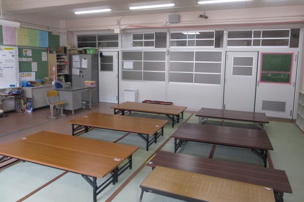 吹田市立吹二留守家庭児童育成室なかよし学級のカバー画像