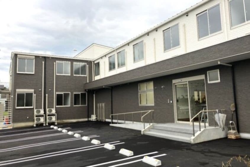 住宅型有料老人ホーム　はいらいふ和泉のカバー画像