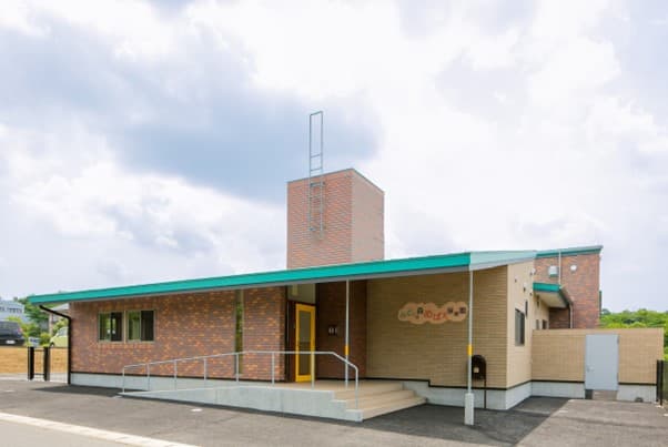 みどりの森めばえ保育園のカバー画像